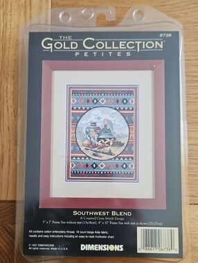 Vintage GOLD COLLECTION Petites Embroidery Kit NBU 1997